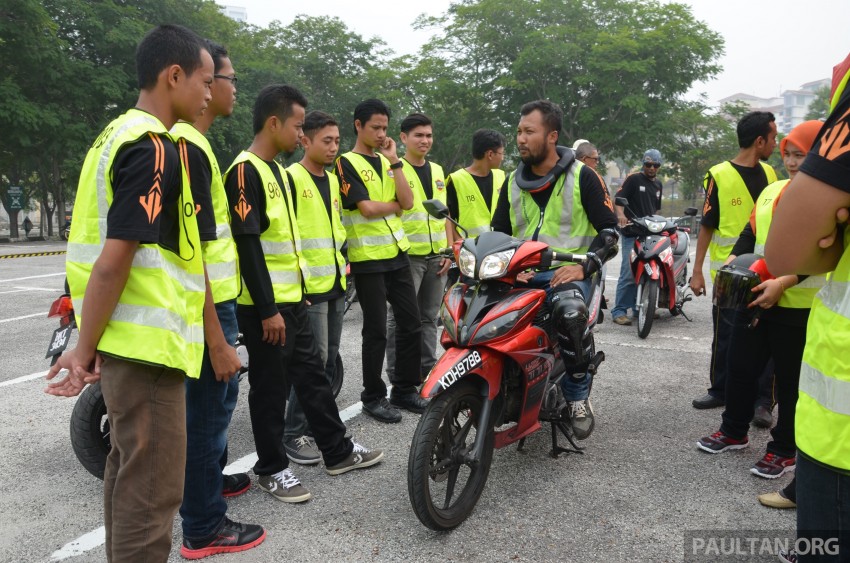 PLUS ‘GEMPAK MUFORS’ campaign raises awareness on safety amongst young Malaysian motorcyclists 385690