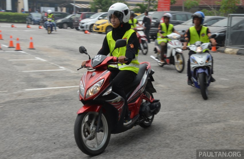 PLUS ‘GEMPAK MUFORS’ campaign raises awareness on safety amongst young Malaysian motorcyclists 385696