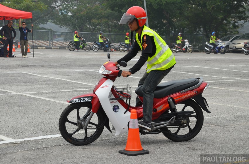PLUS ‘GEMPAK MUFORS’ campaign raises awareness on safety amongst young Malaysian motorcyclists 385706