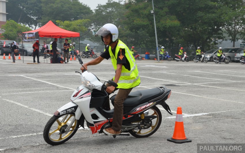 PLUS ‘GEMPAK MUFORS’ campaign raises awareness on safety amongst young Malaysian motorcyclists 385707