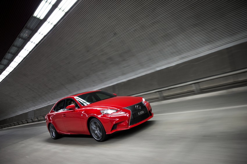 Lexus IS 200t specs listed on Lexus Malaysia’s site 383100