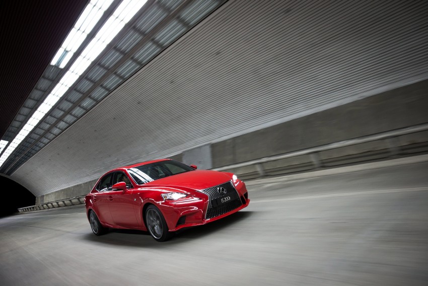 Lexus IS 200t specs listed on Lexus Malaysia’s site 383101