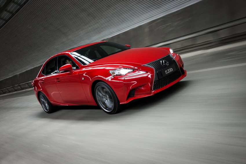 Lexus IS 200t specs listed on Lexus Malaysia’s site 383102