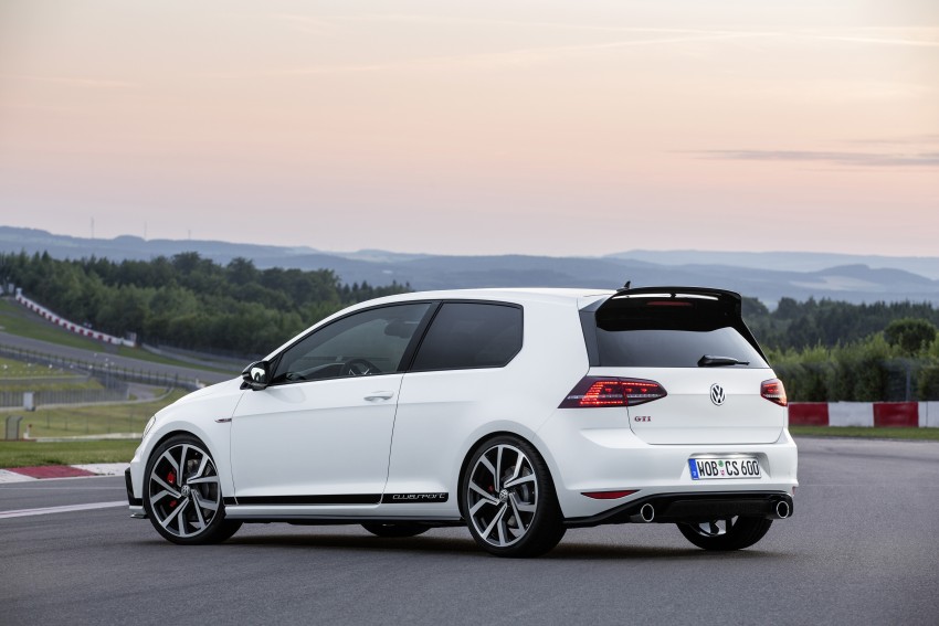 Volkswagen Golf GTI Clubsport unveiled, celebrates 40th anniversary – 261 hp, 0-100 km/h in 5.9 seconds! 377796