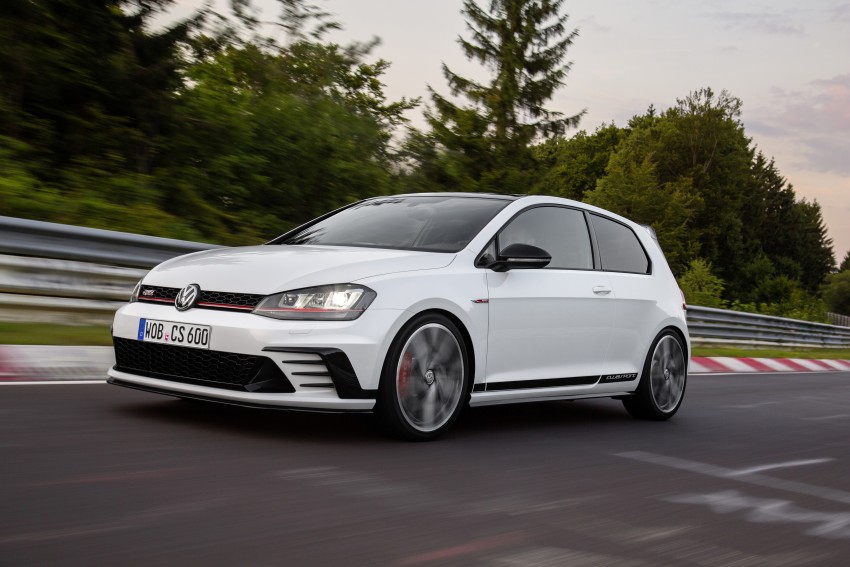Volkswagen Golf GTI Clubsport unveiled, celebrates 40th anniversary – 261 hp, 0-100 km/h in 5.9 seconds! 377799