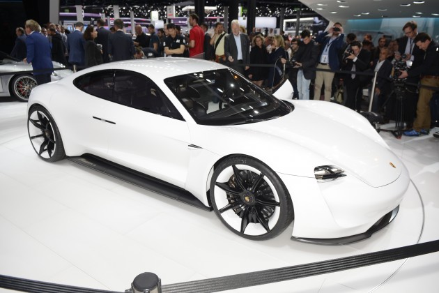 porsche-mission-e-frankfurt-2016-0013