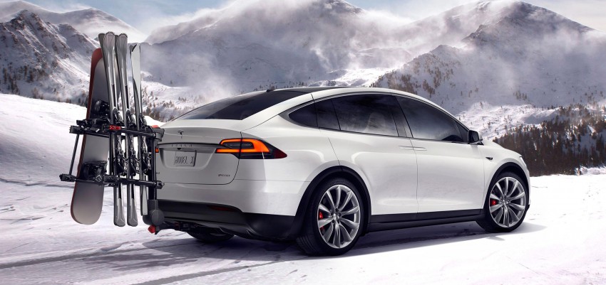 Tesla Model X finally debuts – three-row SUV detailed 385616