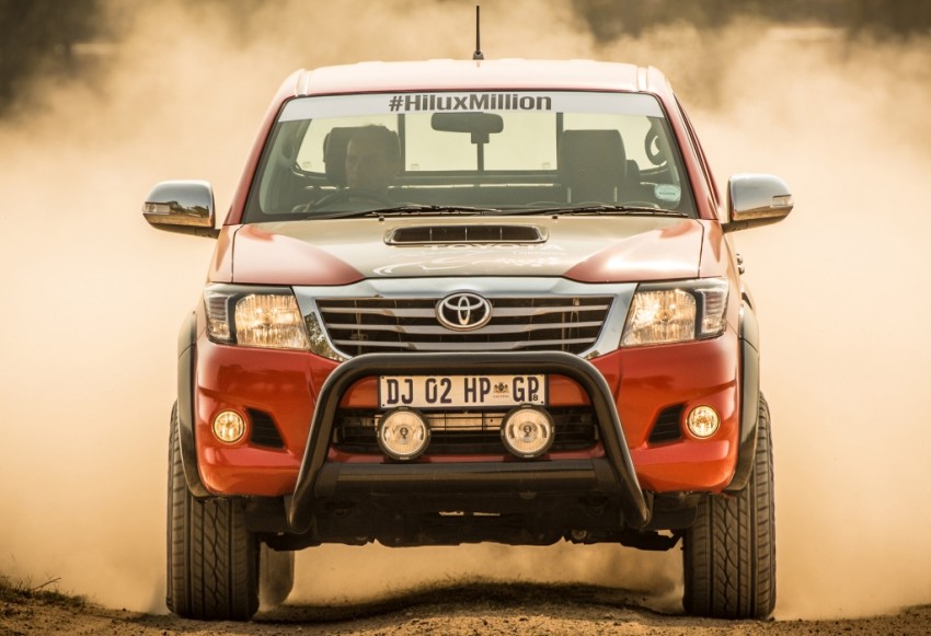 Toyota Hilux Legend 45 – a monstrous 450 hp one-off 376200