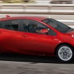 2016 Toyota Prius comes with a heat reflective paint