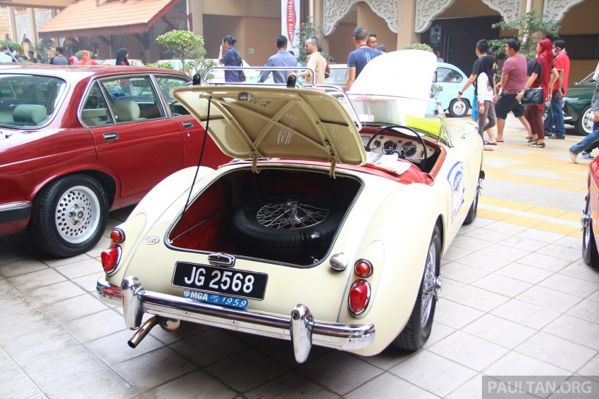 GALLERY: Asia Klasika 2015 draws 30,000-strong crowd, Royal Johor Automobile Collection on-show 394760