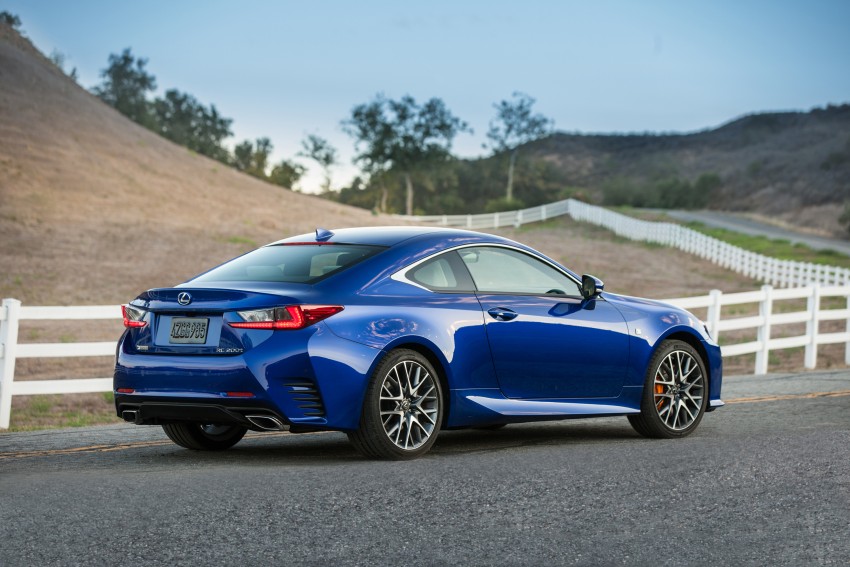 Lexus RC coupe – new 200t and 300 AWD variants 387530