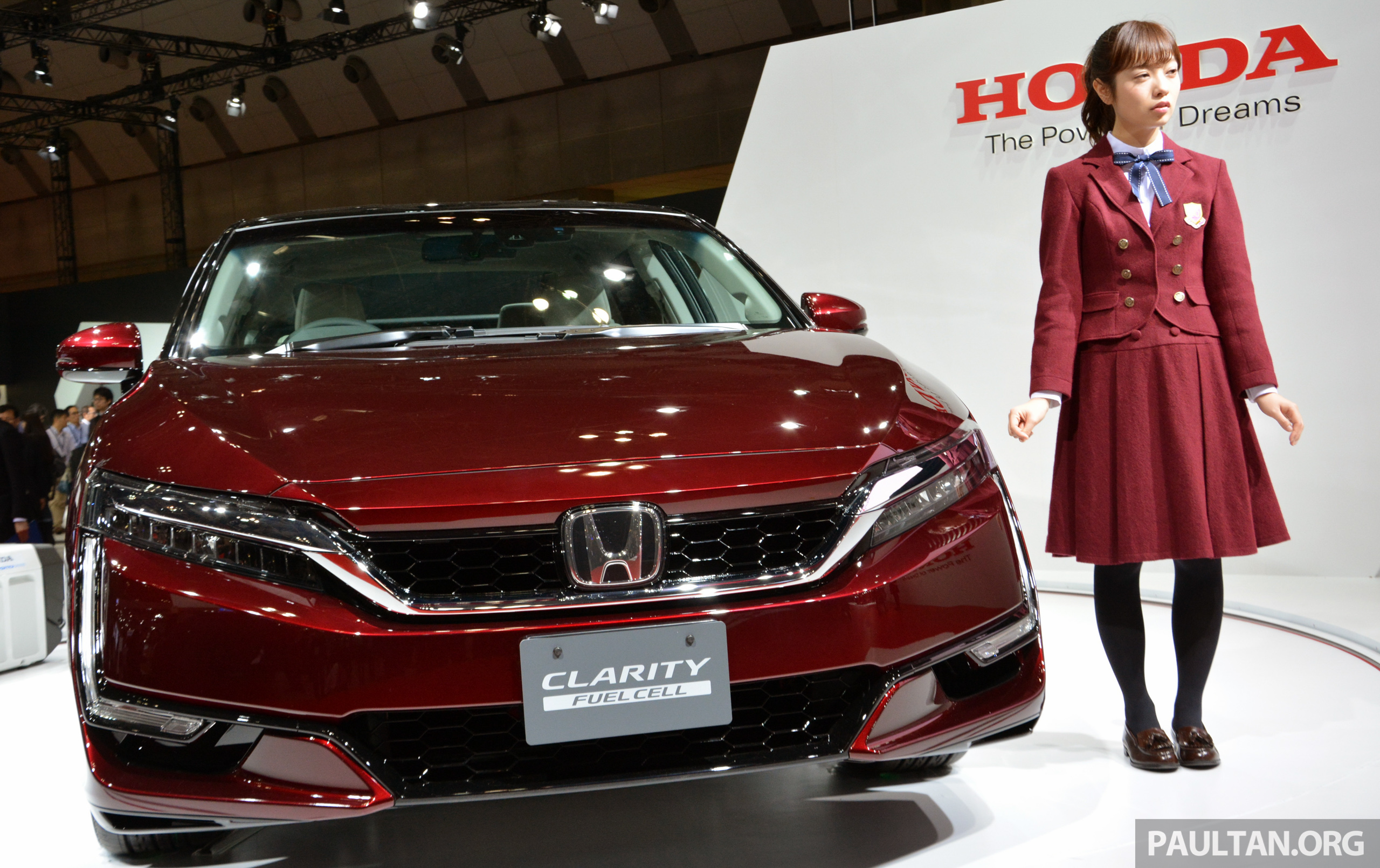 tokyo-2015-honda-clarity-fuel-cell-makes-its-debut-honda-clarity-fuel