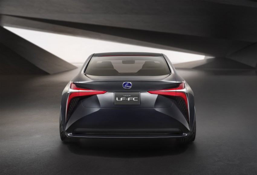 Tokyo 2015: Lexus LF-FC concept previews next LS 398865