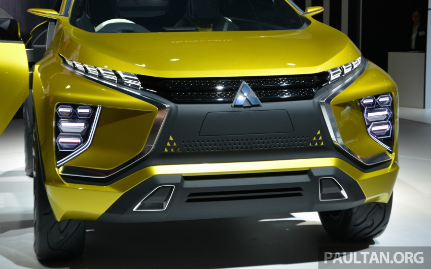 Tokyo 2015: Mitsubishi eX Concept makes world debut; all-electric SUV with 400 km cruising range 400452