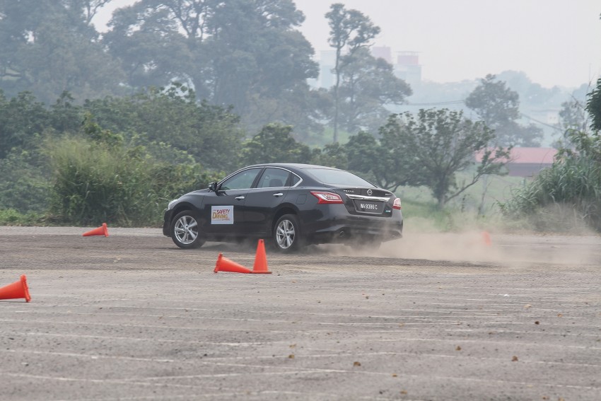 Nissan Safety Driving Experience – a defensive driving course catered especially to Nissan owners 394680