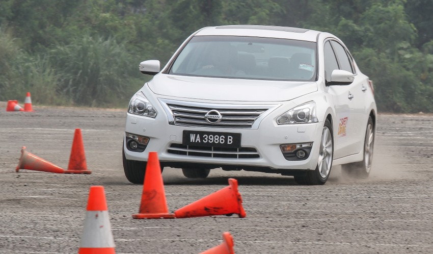 Nissan Safety Driving Experience – a defensive driving course catered especially to Nissan owners 394436