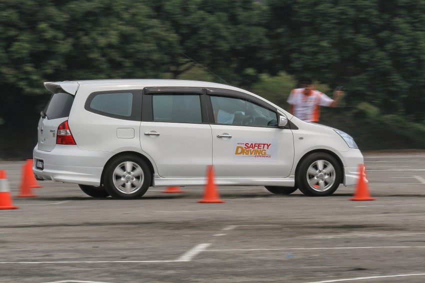 Nissan Safety Driving Experience – a defensive driving course catered especially to Nissan owners 394678