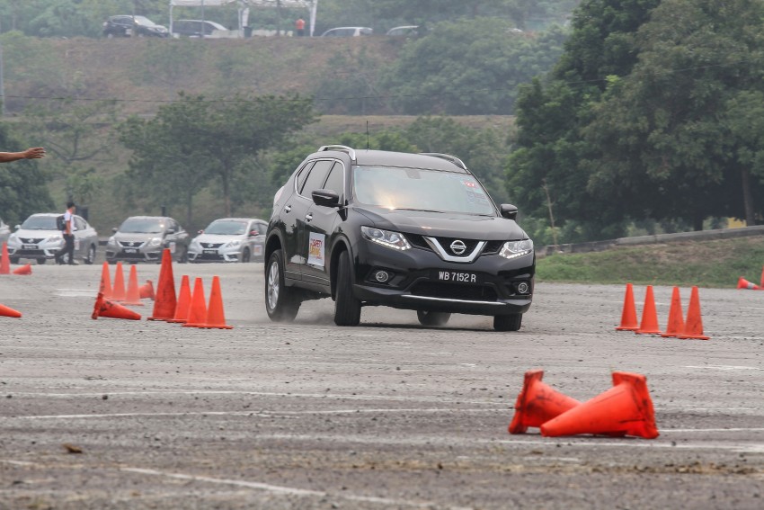 Nissan Safety Driving Experience – a defensive driving course catered especially to Nissan owners 394683