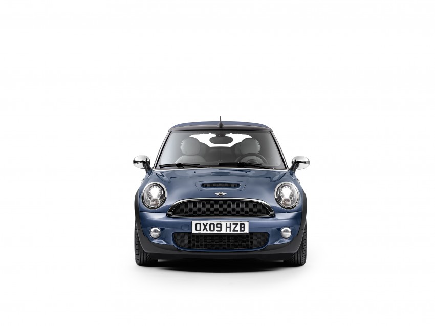 F57 MINI Convertible revealed ahead of Tokyo show 396418