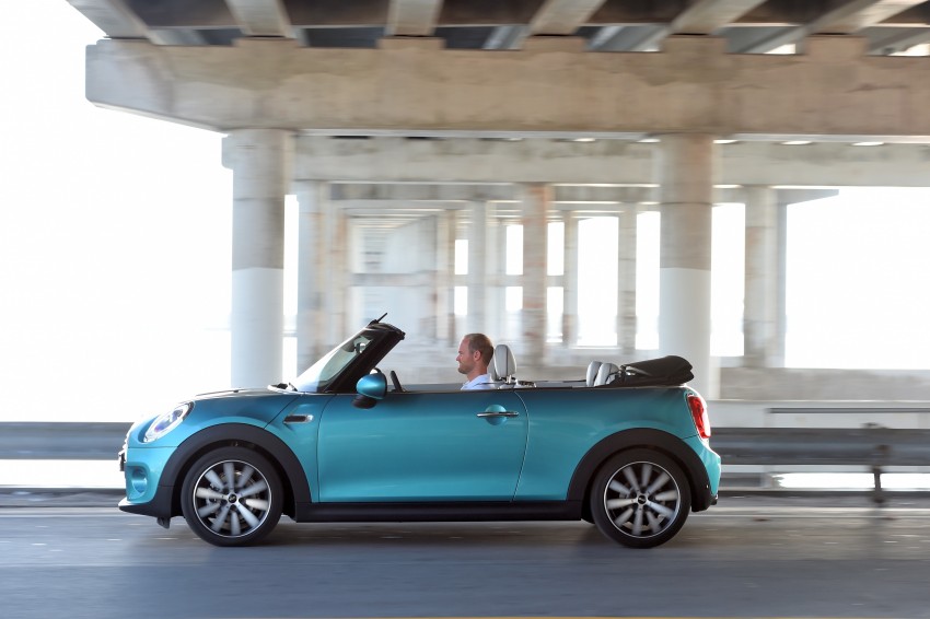 F57 MINI Convertible revealed ahead of Tokyo show 396358