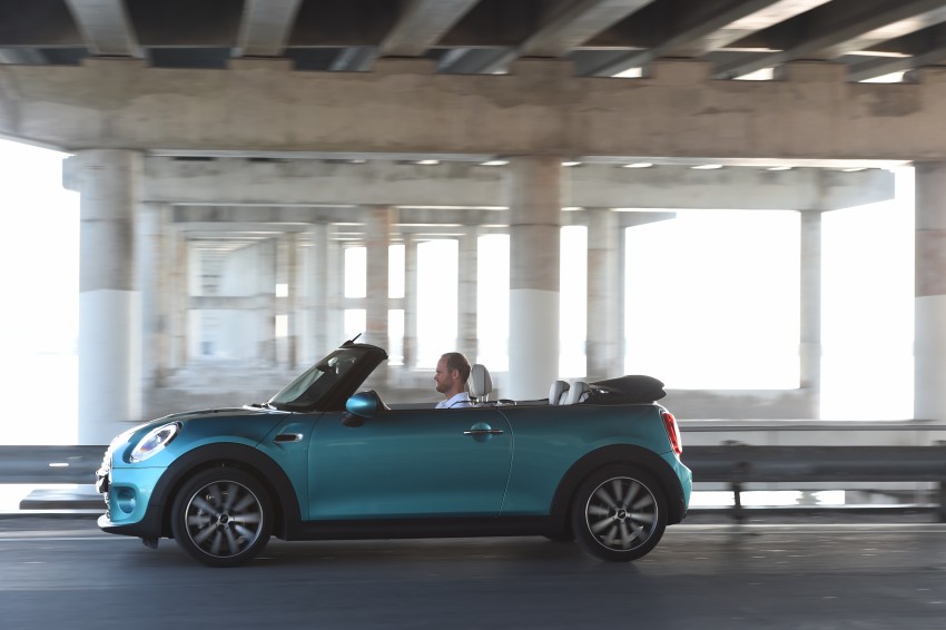 F57 MINI Convertible revealed ahead of Tokyo show 396283