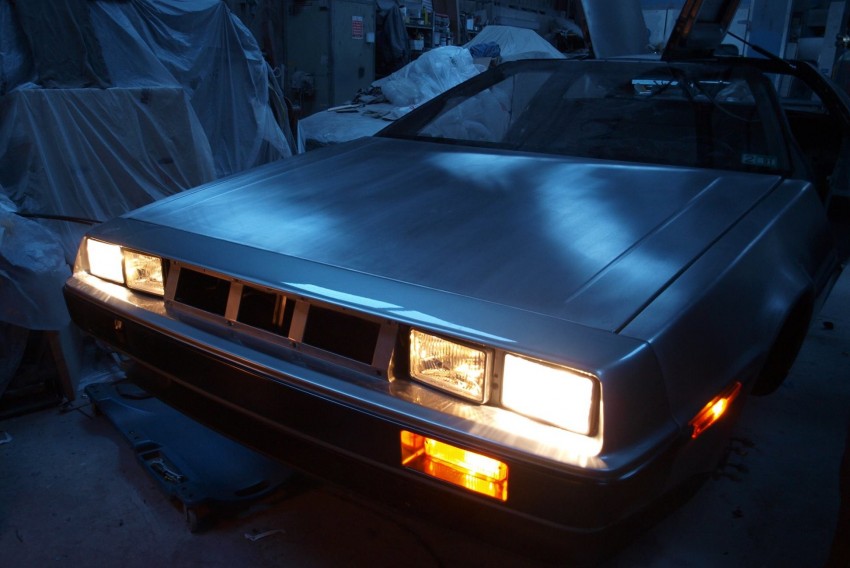 QUB DeLorean DMC-12: <em>Back to the Future</em>, electrically Image #394862
