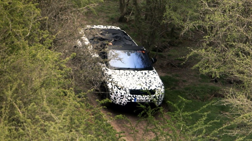 VIDEO: New Range Rover Evoque Convertible off-road 388234