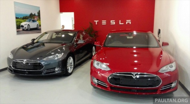 Tesla S 85 Greentech 1