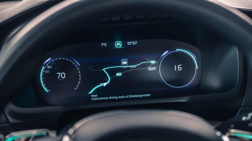 Volvo previews its Intellisafe Auto Pilot autonomous driving interface and how you can activate it 388503
