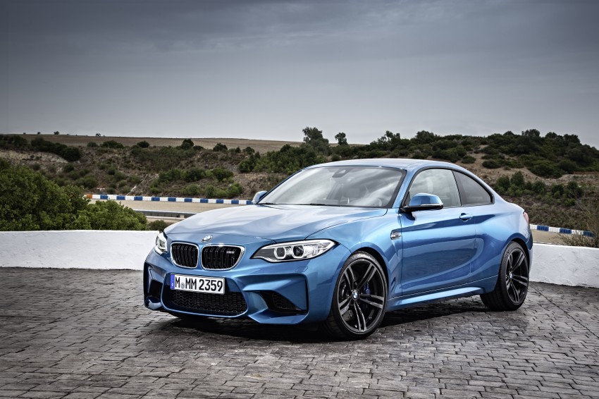 BMW M2 Coupe officially unveiled – 370 hp, 465 Nm 392162
