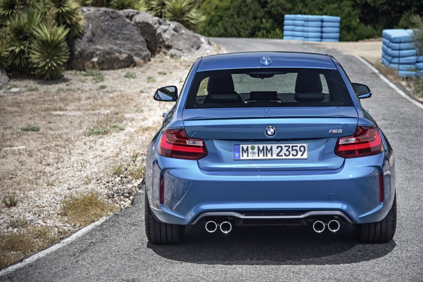 BMW M2 Coupe officially unveiled – 370 hp, 465 Nm 392168