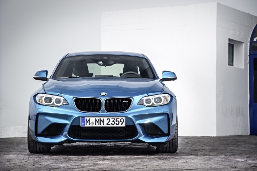 BMW M2 Coupe officially unveiled – 370 hp, 465 Nm 392179