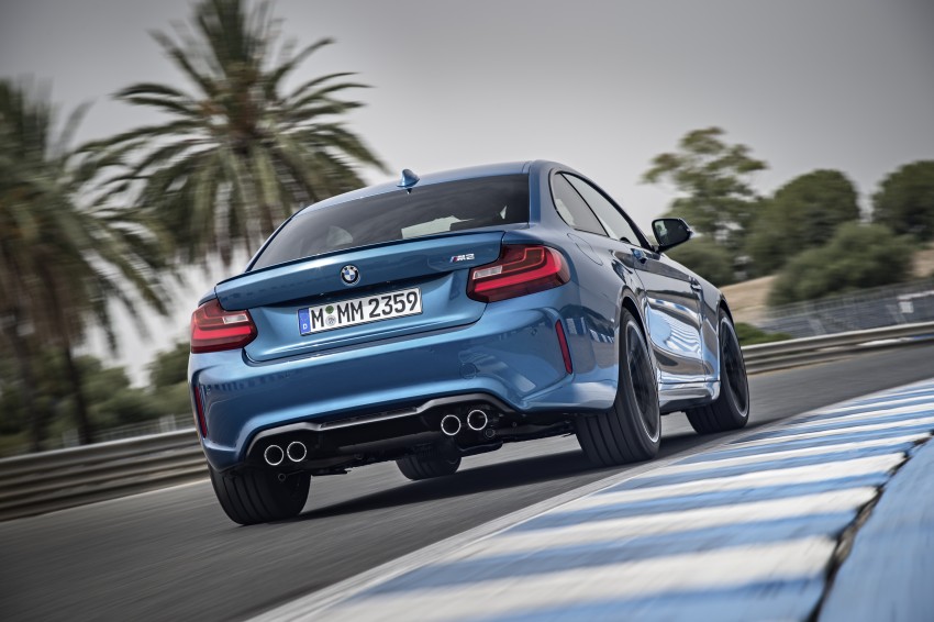 BMW M2 Coupe officially unveiled – 370 hp, 465 Nm 392183