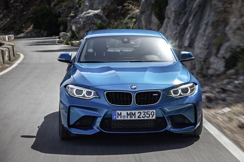 BMW M2 Coupe officially unveiled – 370 hp, 465 Nm 392195