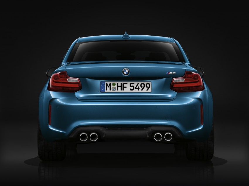 BMW M2 Coupe officially unveiled – 370 hp, 465 Nm 392200