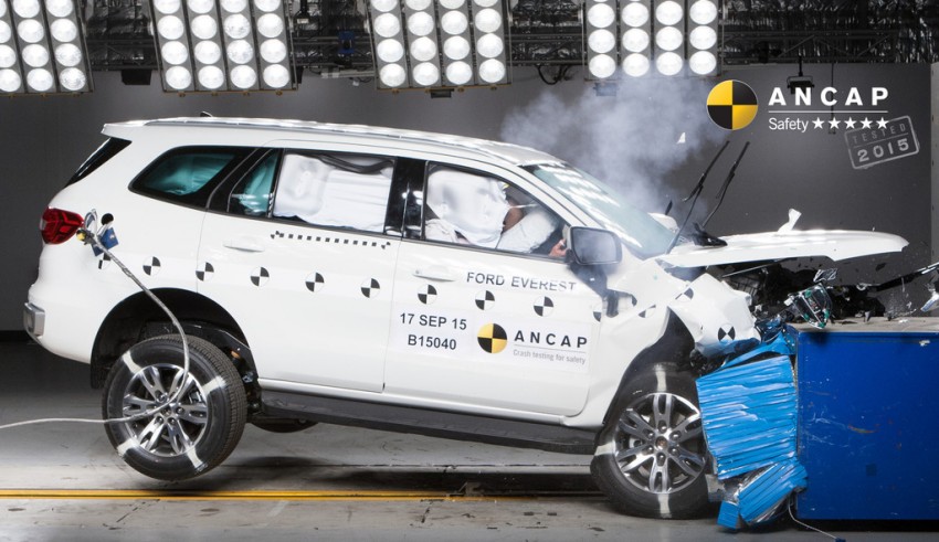 2015 Ford Everest gets five-star ANCAP safety rating 397134