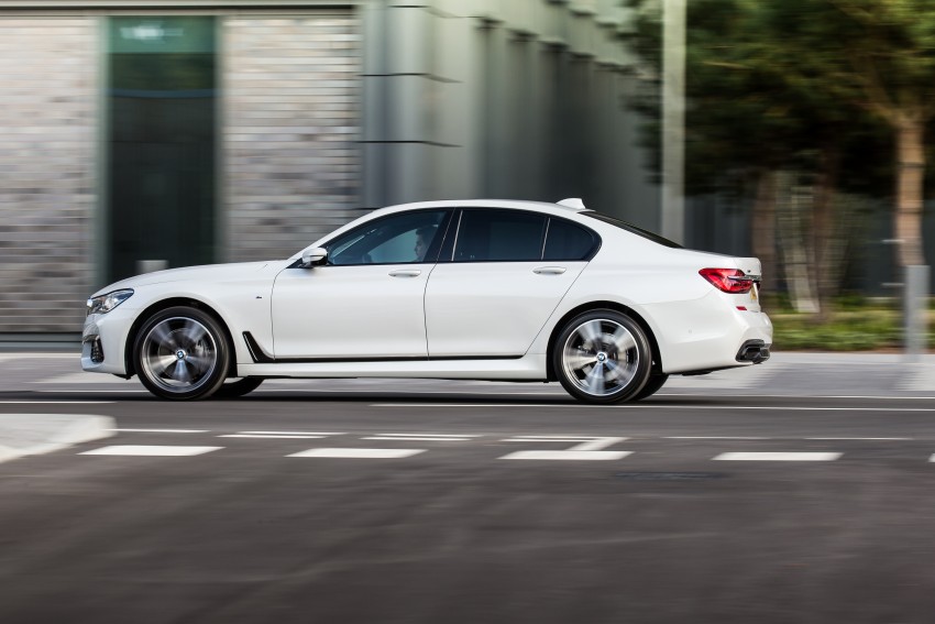 GALLERY: G11 BMW 7 Series in right hand drive form 391504