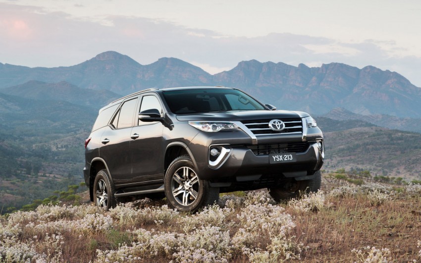 Toyota Fortuner gets detailed in Australian specs 394559