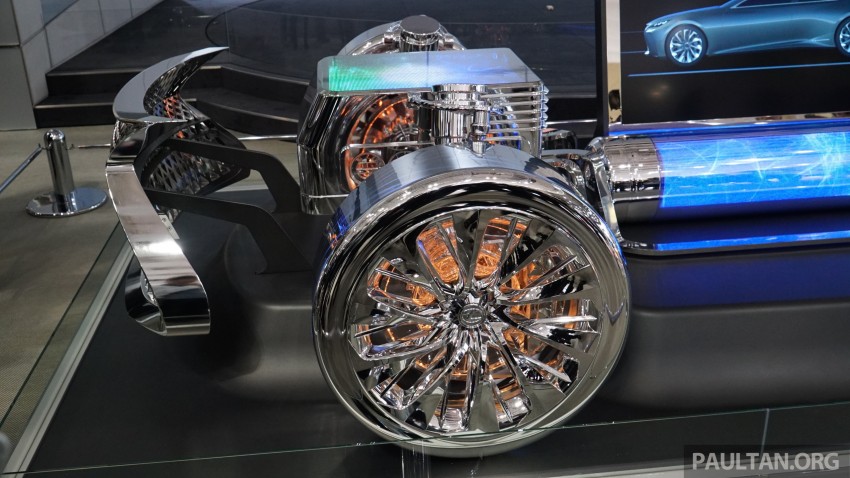 Tokyo 2015: Lexus LF-FC concept previews next LS 399033