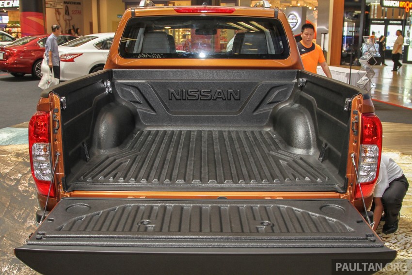 GALLERY: Nissan NP300 Navara displayed with 3D art 396922