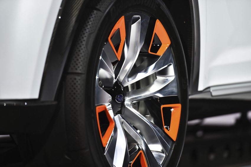 Tokyo 2015: Subaru Viziv Future Concept in the flesh 399121