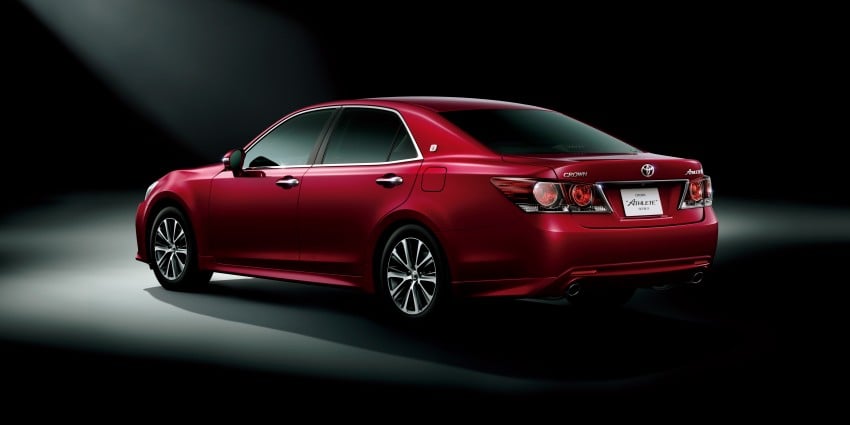 Toyota Crown facelift gets new 2.0 litre turbo engine 386398