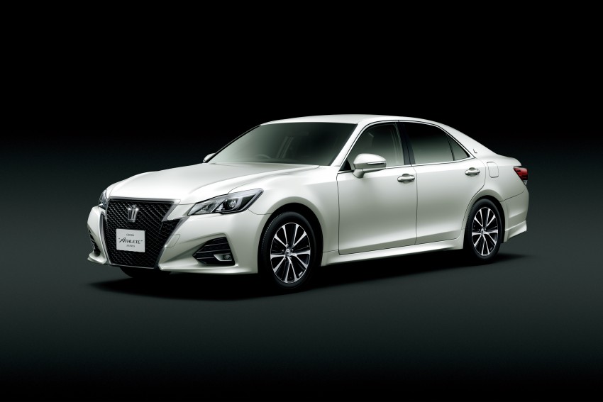 Toyota Crown facelift gets new 2.0 litre turbo engine 386415
