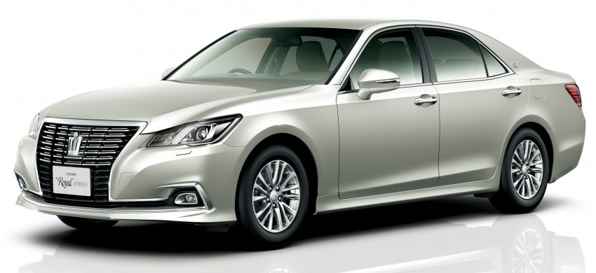 Toyota Crown facelift gets new 2.0 litre turbo engine 386431