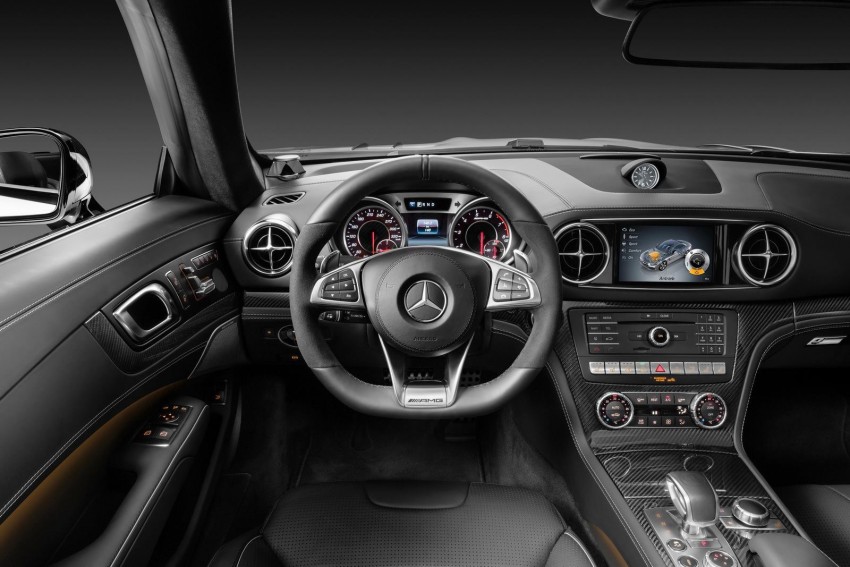 Mercedes-Benz SL facelift leaks ahead of LA debut 407825
