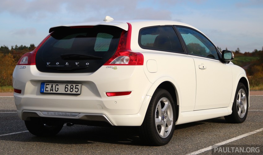 DRIVEN: Volvo C30 Electric, S60L T6 Twin Engine, V60 D6 Twin Engine sampled in Gothenburg, Sweden 410923