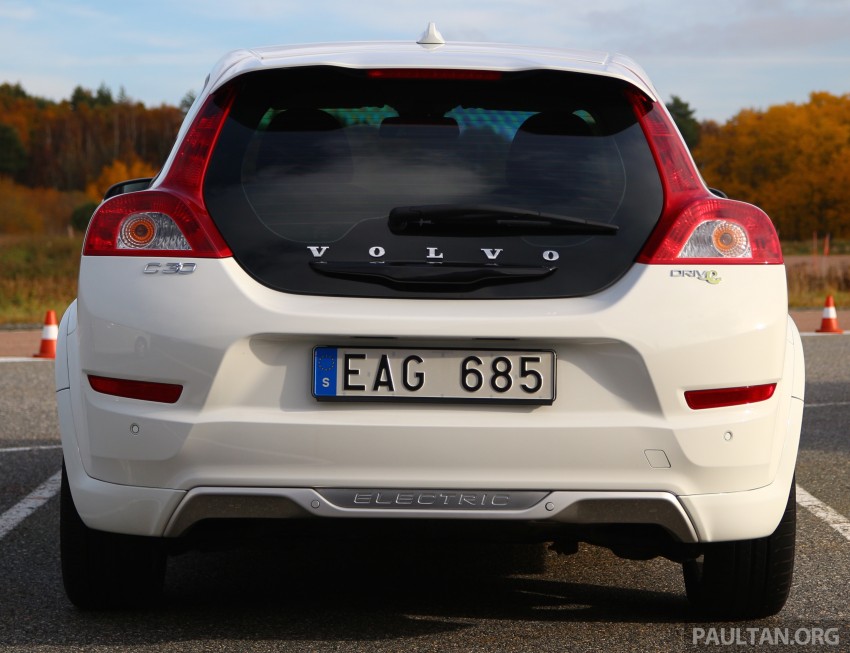 DRIVEN: Volvo C30 Electric, S60L T6 Twin Engine, V60 D6 Twin Engine sampled in Gothenburg, Sweden 410925