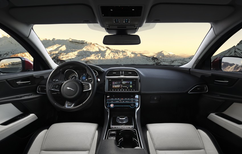 Jaguar XE updated, gets next-gen infotainment system, Apple Watch connectivity and all-wheel drive 409081