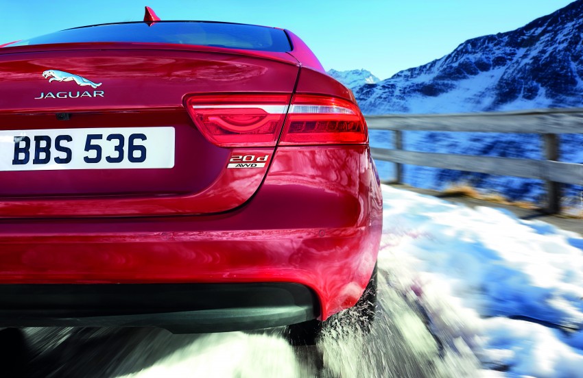 Jaguar XE updated, gets next-gen infotainment system, Apple Watch connectivity and all-wheel drive 409084