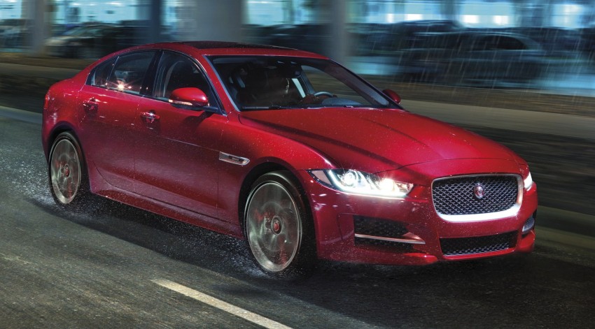 Jaguar XE updated, gets next-gen infotainment system, Apple Watch connectivity and all-wheel drive 409072